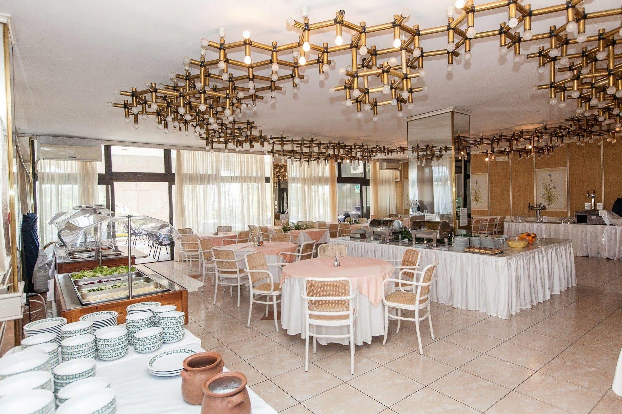 Hotel International Crikvenica Esterno foto
