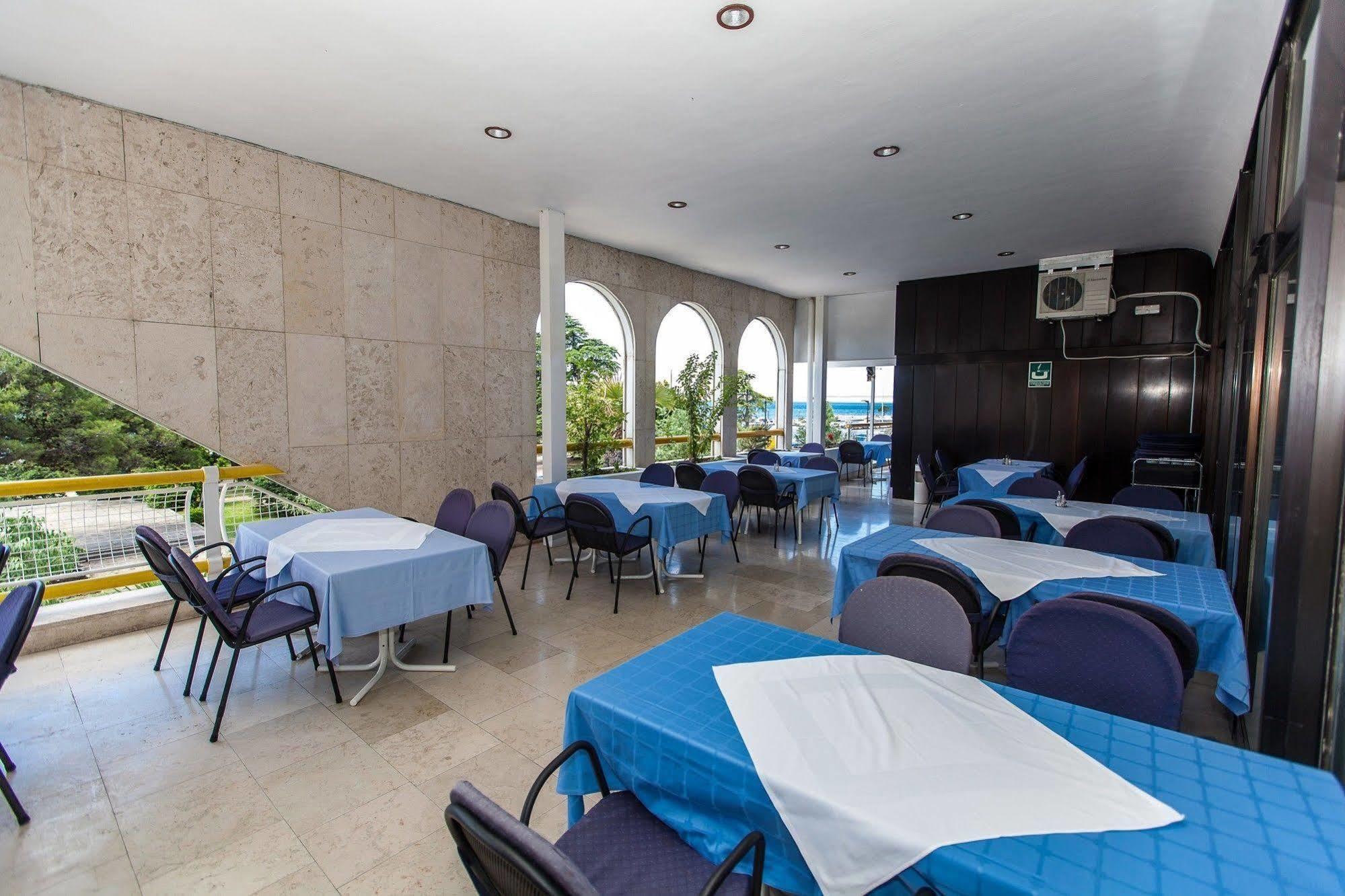 Hotel International Crikvenica Esterno foto